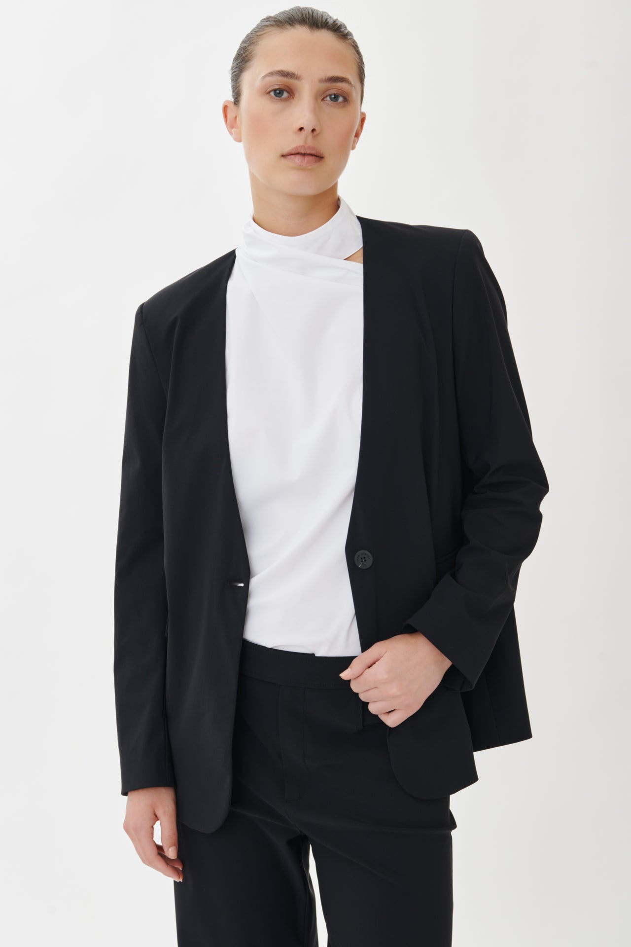 Alma Blazer Technical Jersey | Black