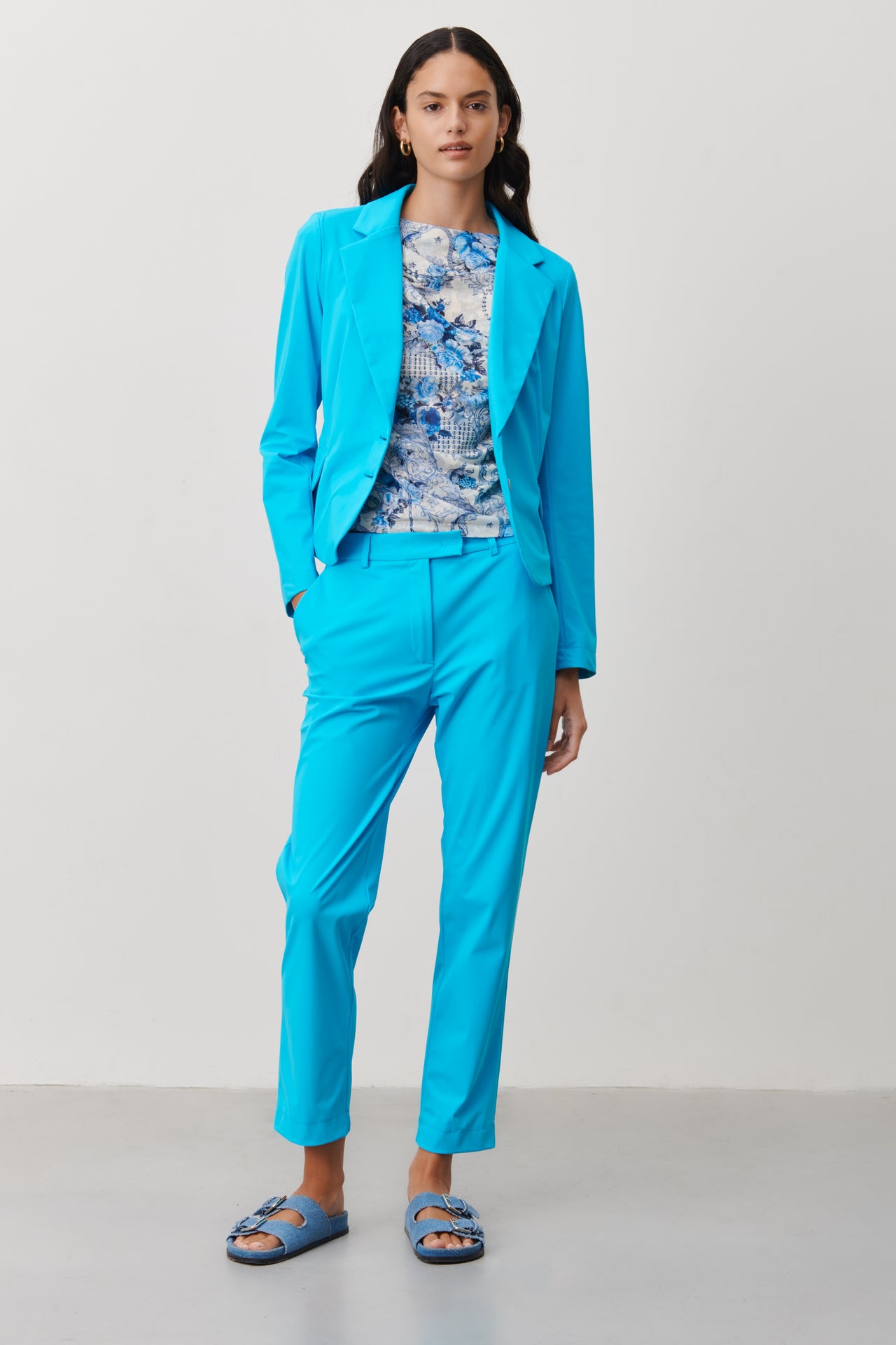 Atina Blazer Technical Jersey | Light Blue