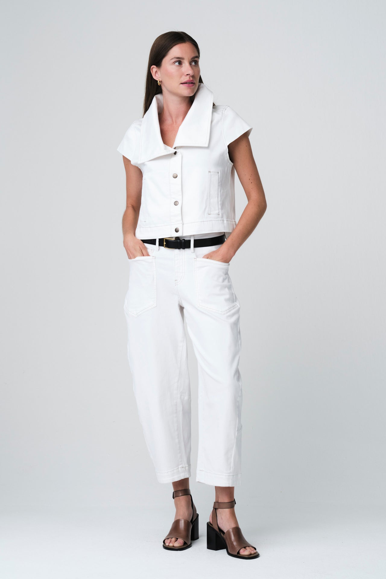 Martinez jeans white vest | Shiny White