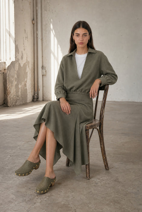 Marta asymmetrical viscose skirt | Green