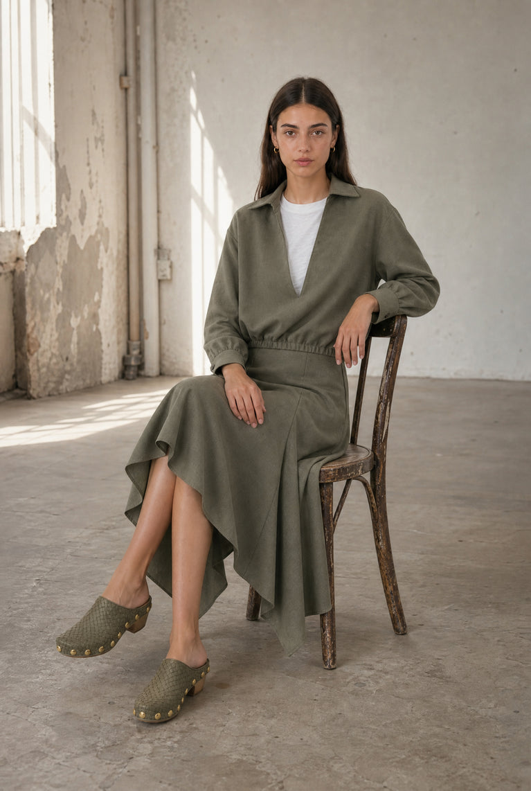 Marta asymmetrical viscose skirt | Green