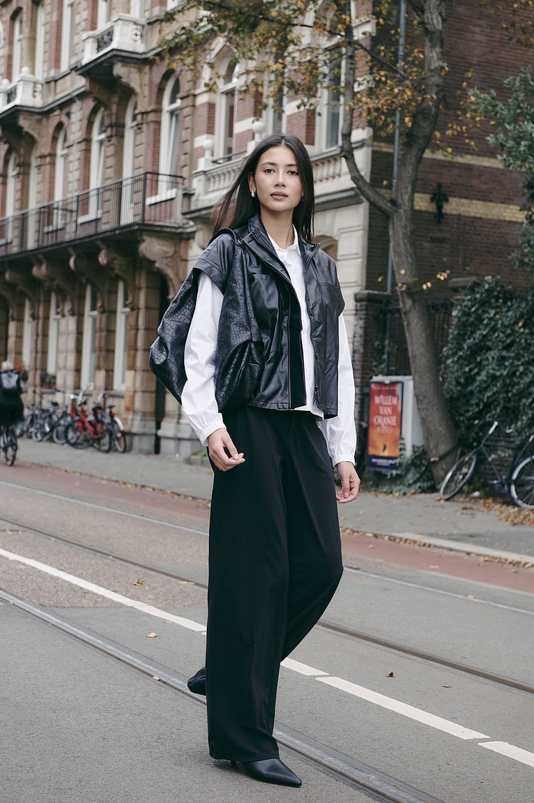 Paola eco leather blouse | Black