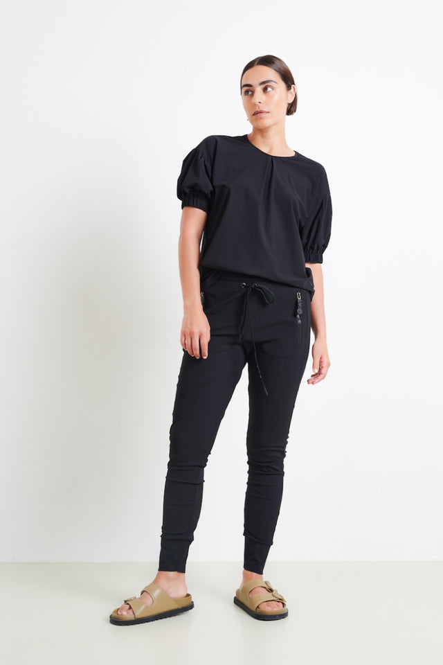 Winny Top Technical Jersey | Black